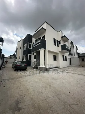 4bdrm Duplex in Akobo for rent
