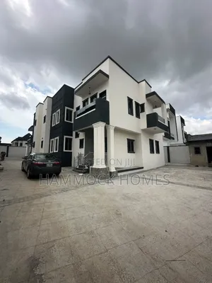 4bdrm Duplex in Akobo for rent