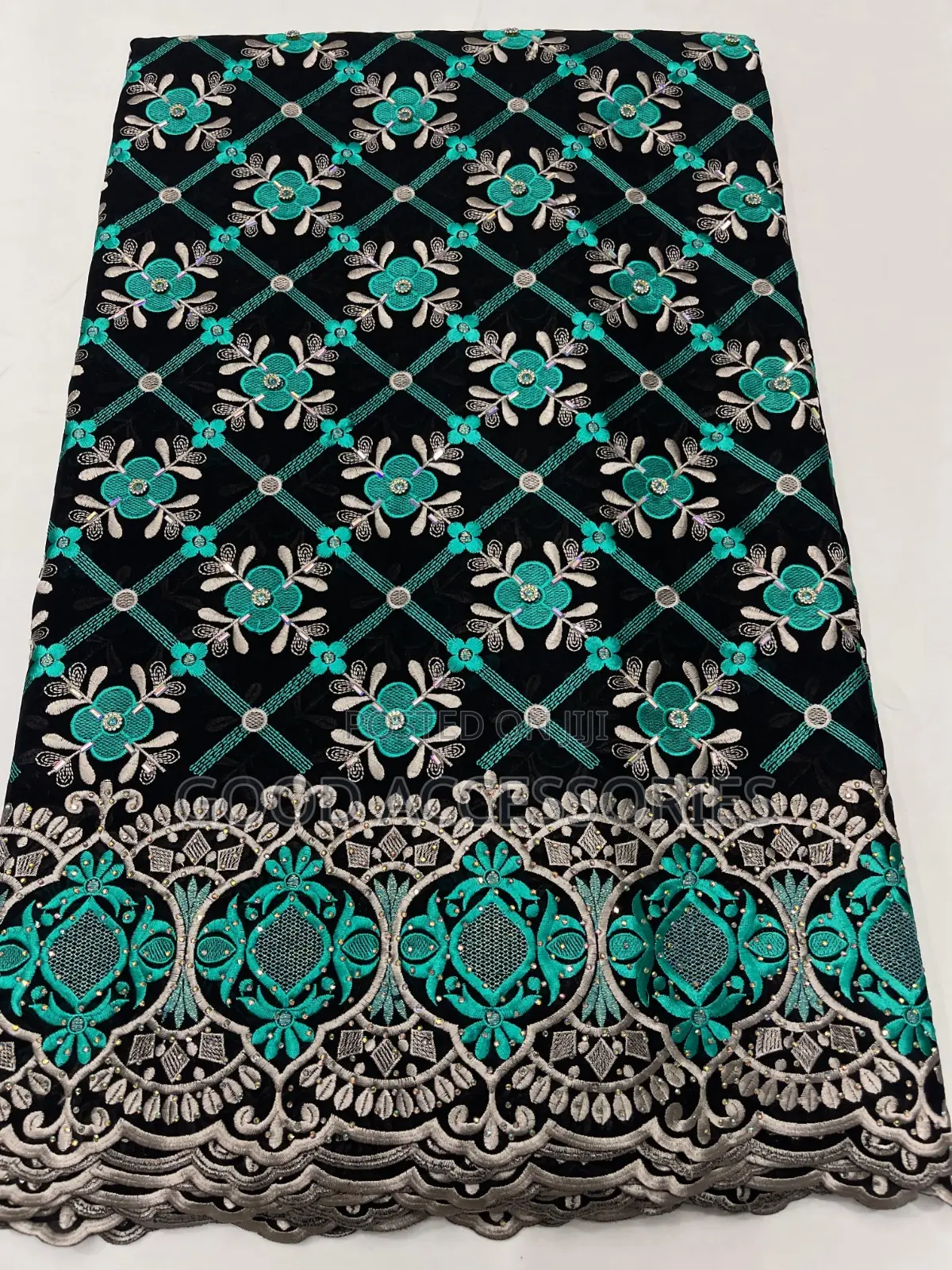 Diamond Deluxe Lace