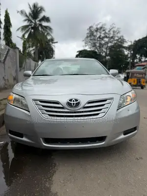 Toyota Camry 2008 Silver