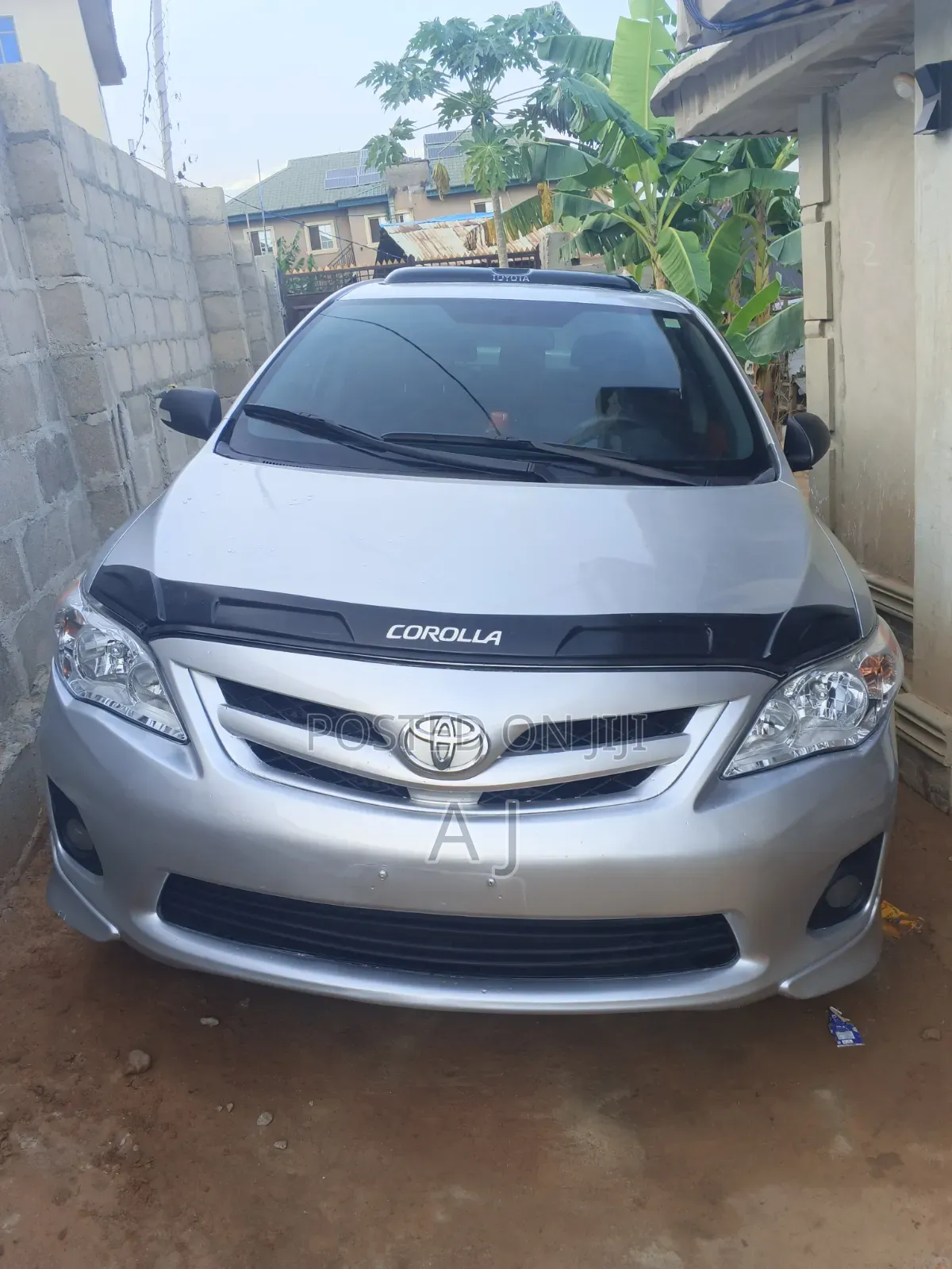 Toyota Corolla 2012 Silver