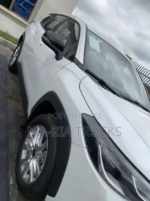 New Toyota Corolla Cross 2025 White