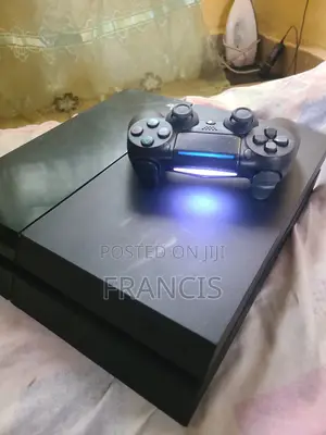 Original Fat PS4 on the Latest 14.00 Firmware, Perfect for Online Gami
