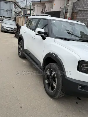 Jetour T1 2025 White