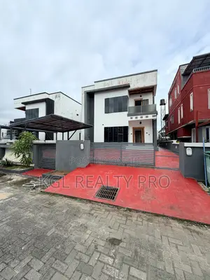 4bdrm Duplex in Megamound Estate, Ikota for sale