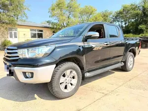 Toyota Hilux 2015 Black