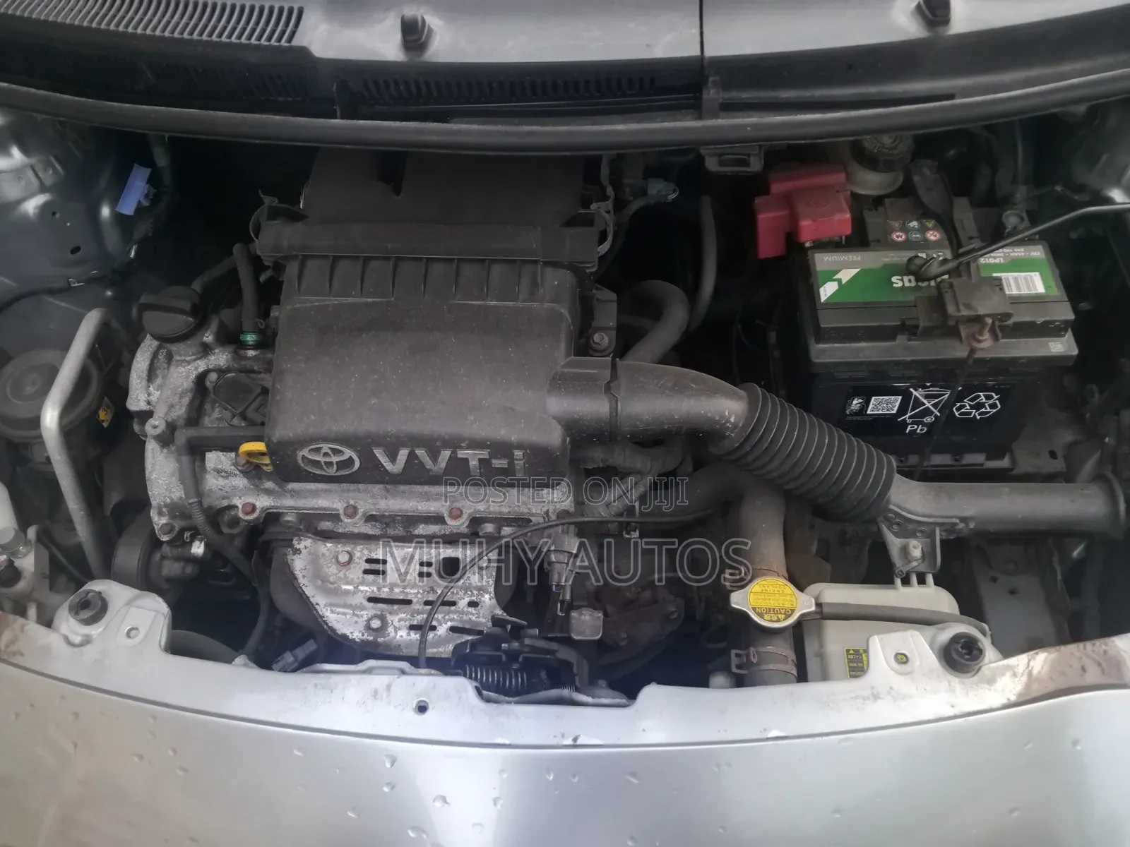 Toyota Yaris 2001 Gray