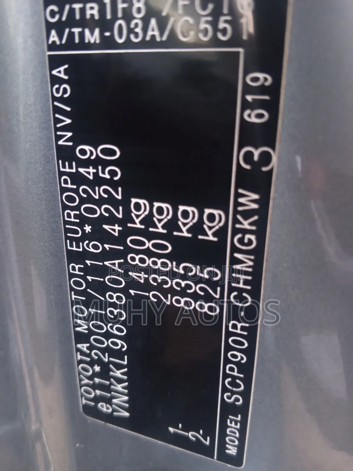 Toyota Yaris 2001 Gray