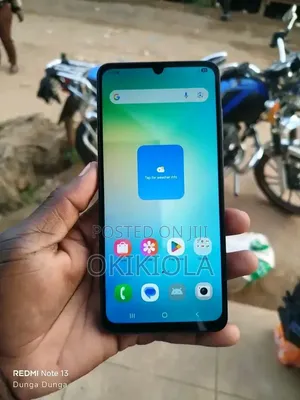 Samsung Galaxy A06 128 GB Black