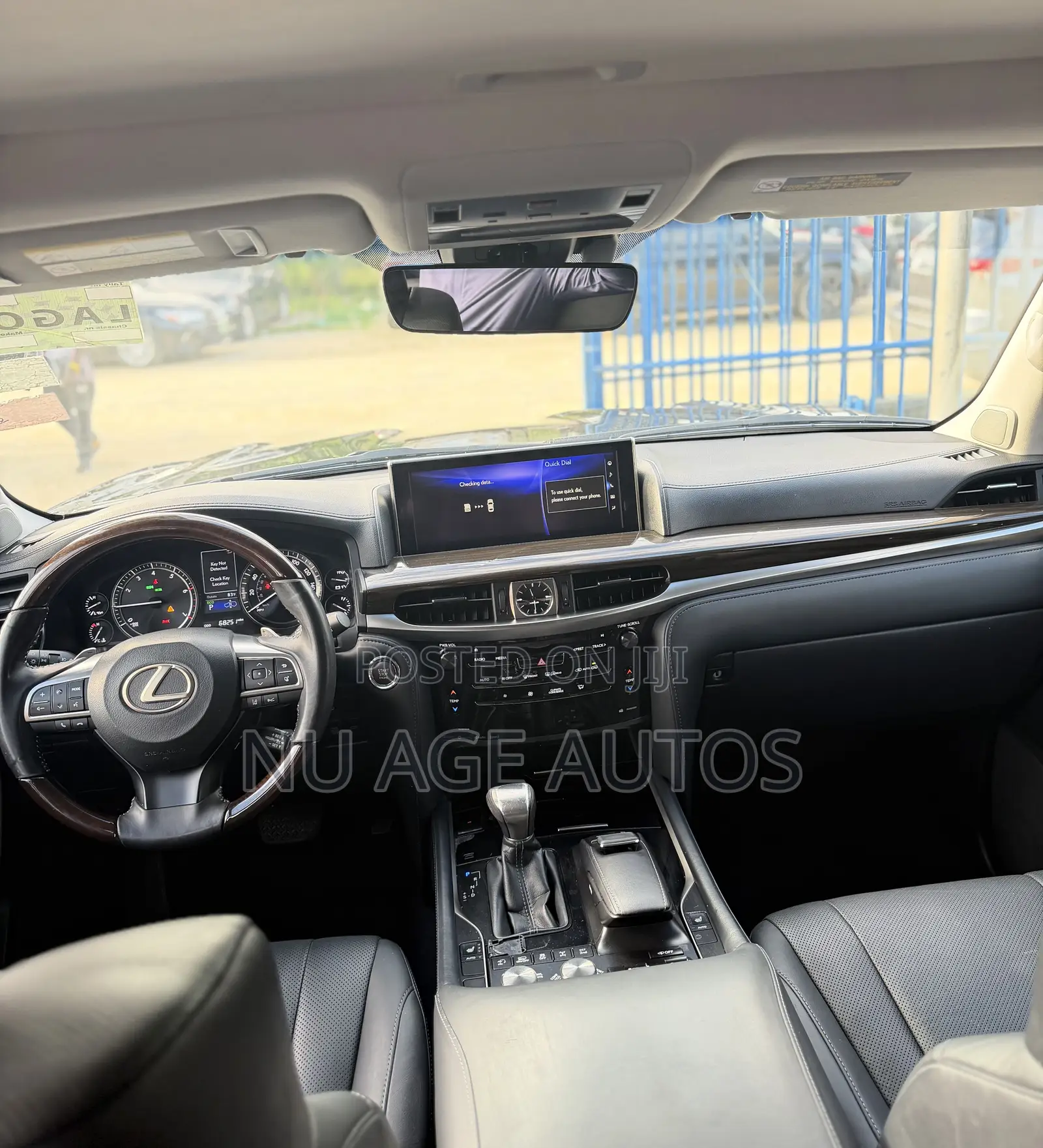 Lexus LX 570 AWD 2018 Black