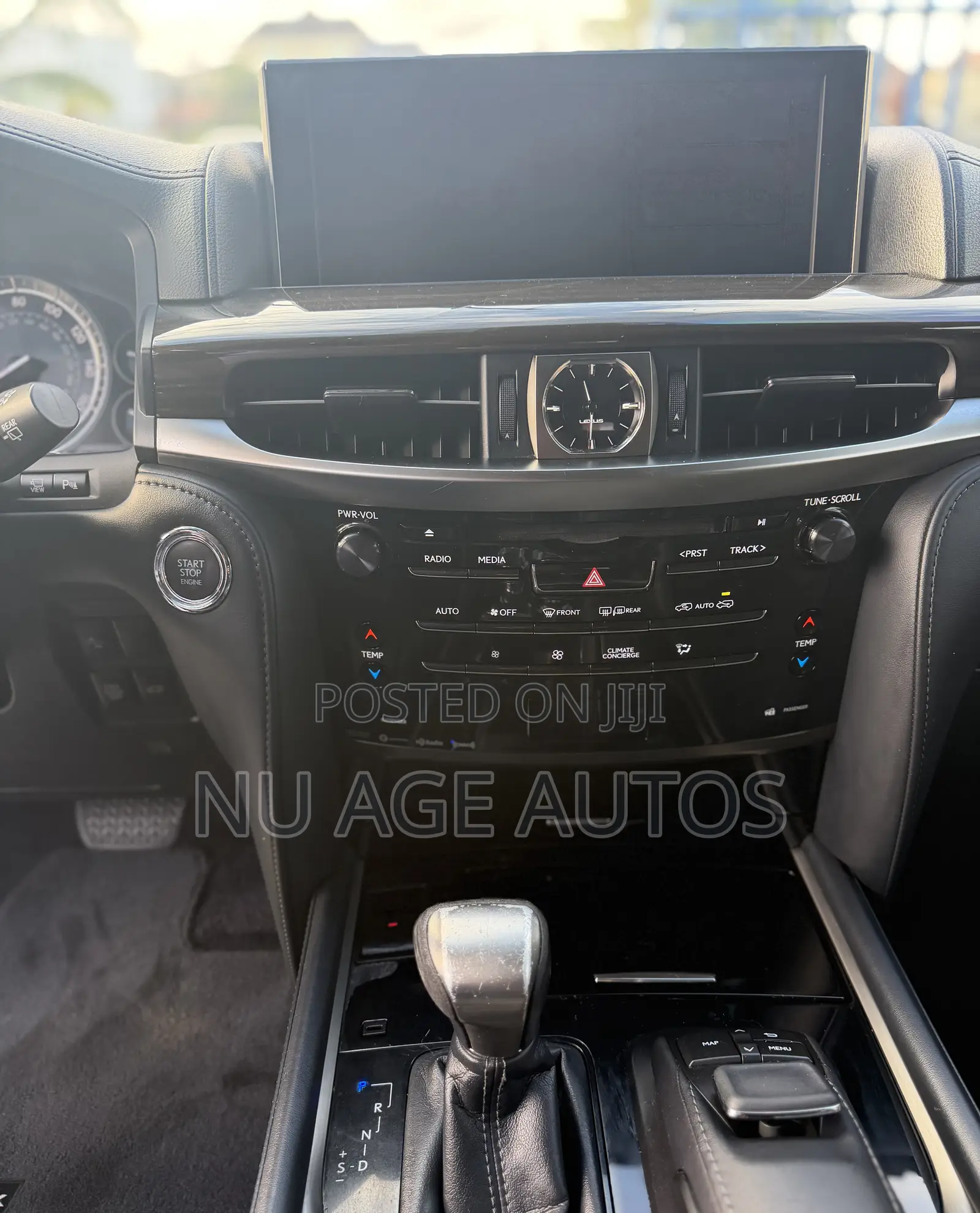 Lexus LX 570 AWD 2018 Black