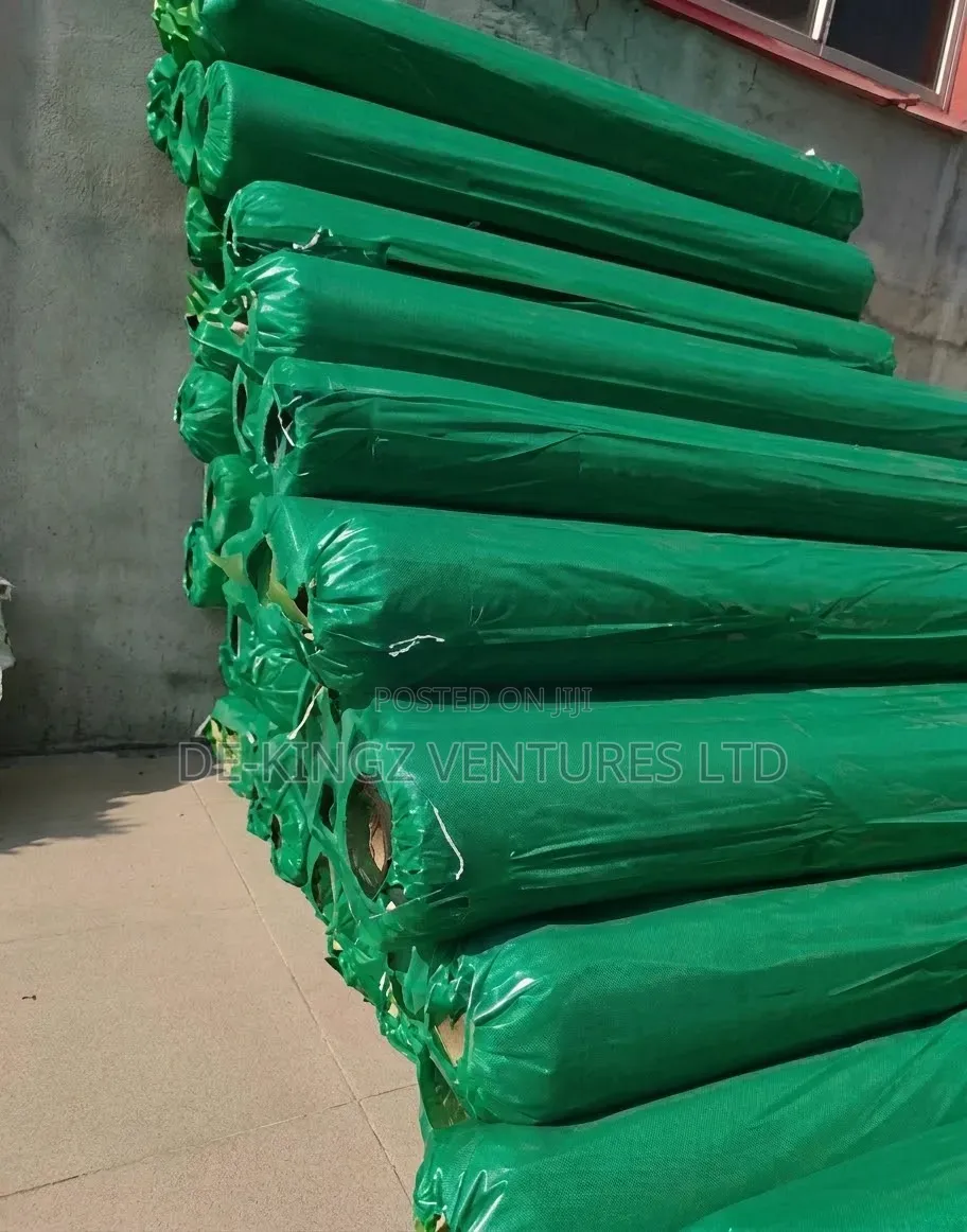 Instant Green; 100% Gorgeous Carpet Grass Rug