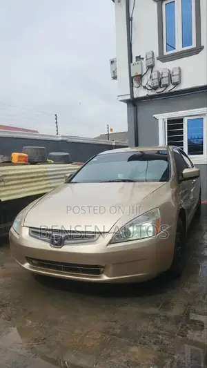 Honda Accord 2003 Gold