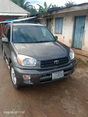 Toyota RAV4 2.0 Automatic 2005 Pearl