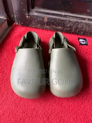 Original Nike Calm Mule