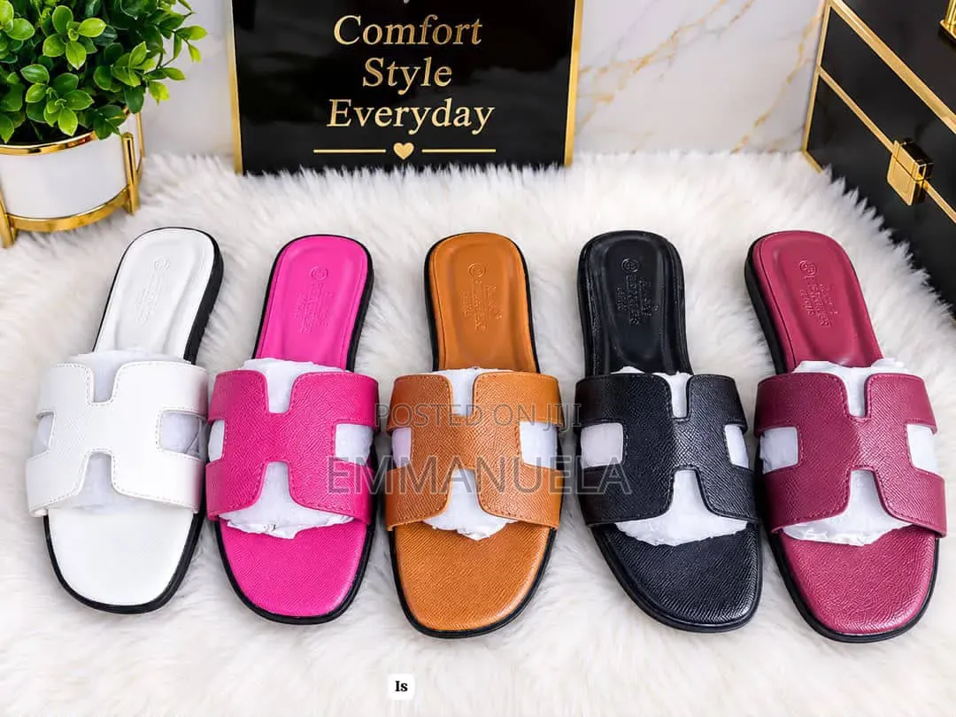 Ladies Shoe