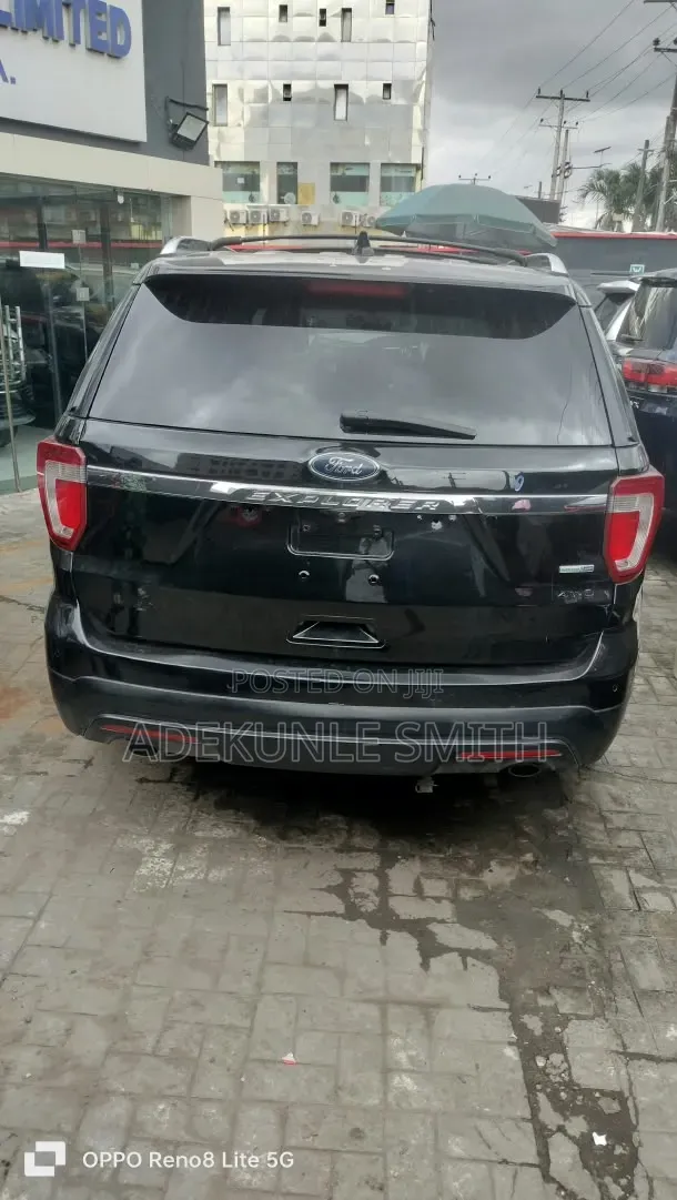 Ford Explorer 2016 Black