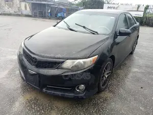 Toyota Camry LE 4dr Sedan (2.5L 4cyl 6A) 2013 Black