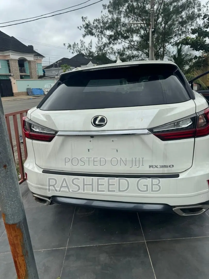 Lexus RX 350 FWD 2017 White