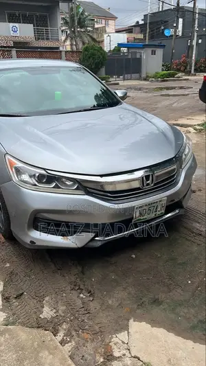 Honda Accord Sport 4dr Sedan FWD (2.4L 4cyl 2A) 2017 Silver