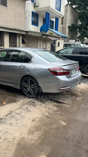 Honda Accord Sport 4dr Sedan FWD (2.4L 4cyl 2A) 2017 Silver
