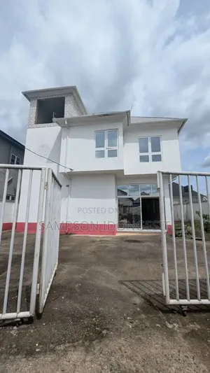3bdrm Duplex in Osongama, Uyo for rent