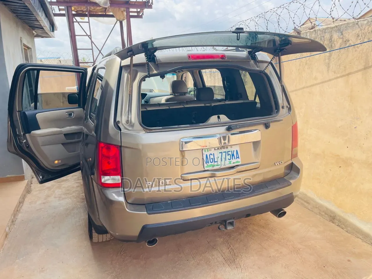 Honda Pilot 2010 Gold