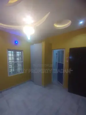 2bdrm Apartment in Ibadan for rent