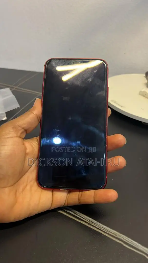 New Apple iPhone XR 128 GB Red