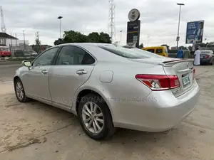Lexus ES 350 2010 Silver