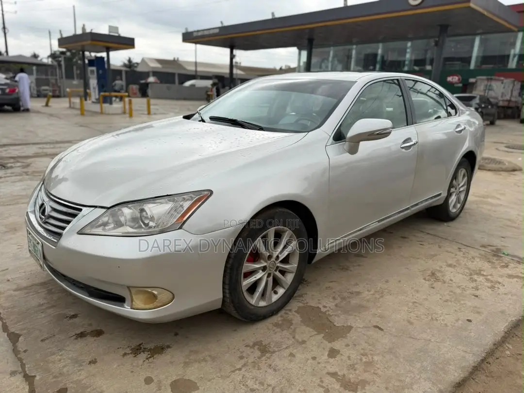 Lexus ES 350 2010 Silver