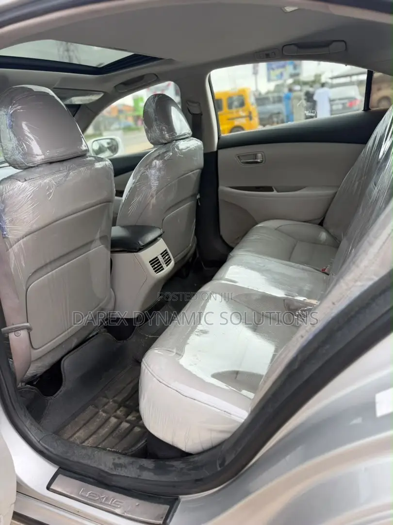Lexus ES 350 2010 Silver