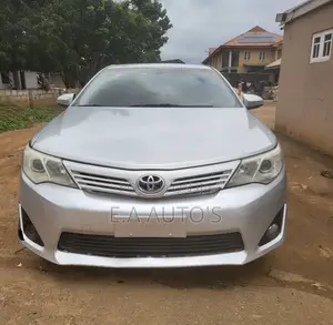 Toyota Camry 2013 Silver