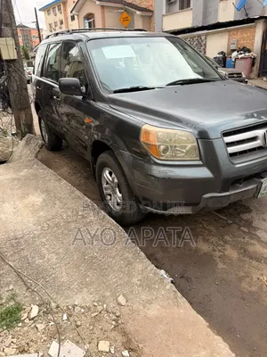 Honda Pilot 2005 Gray
