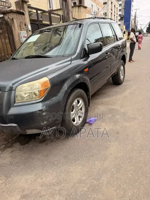 Honda Pilot 2005 Gray