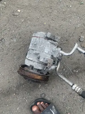Toyota Corolla 2005 AC Compressor
