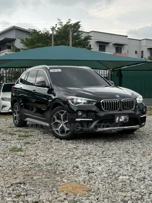 BMW X1 xDrive28i AWD 2017 Black