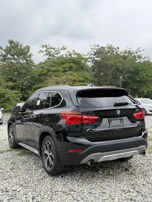 BMW X1 xDrive28i AWD 2017 Black