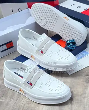 Tommy Hilfiger Men’s Quality Canvas for the Seniors