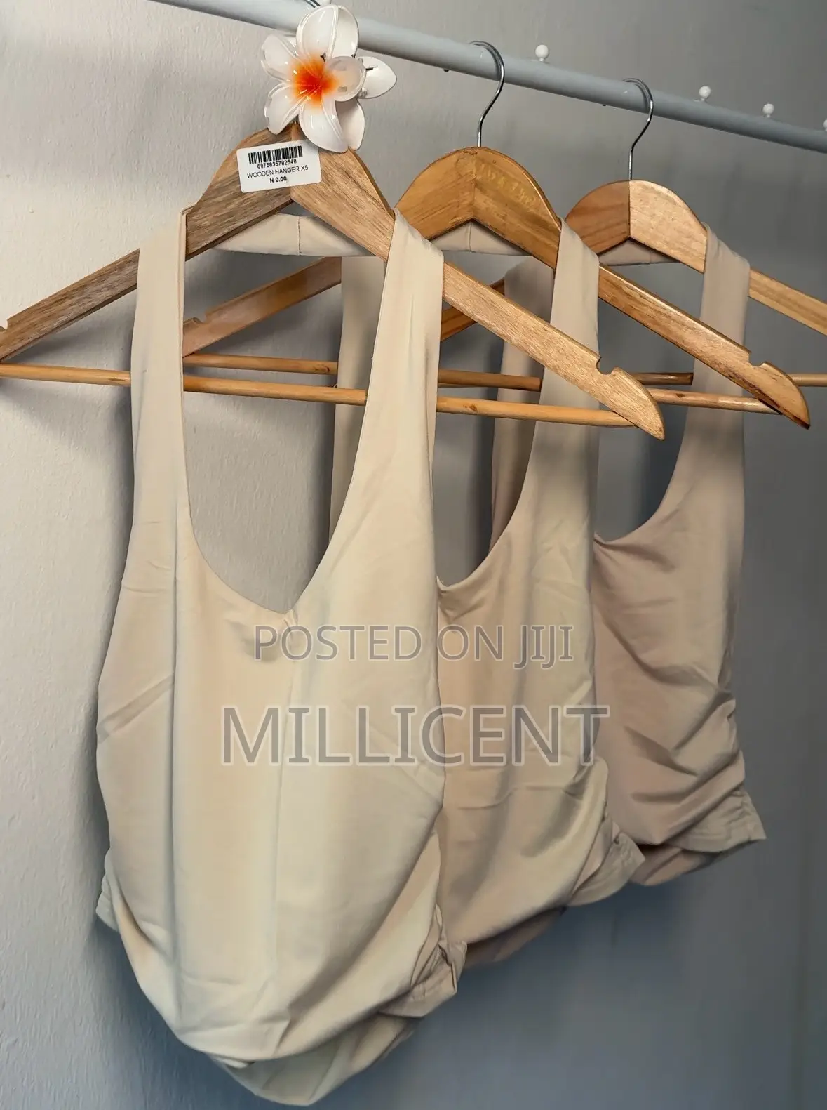 Halter Neck Basic Top