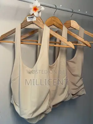 Halter Neck Basic Top