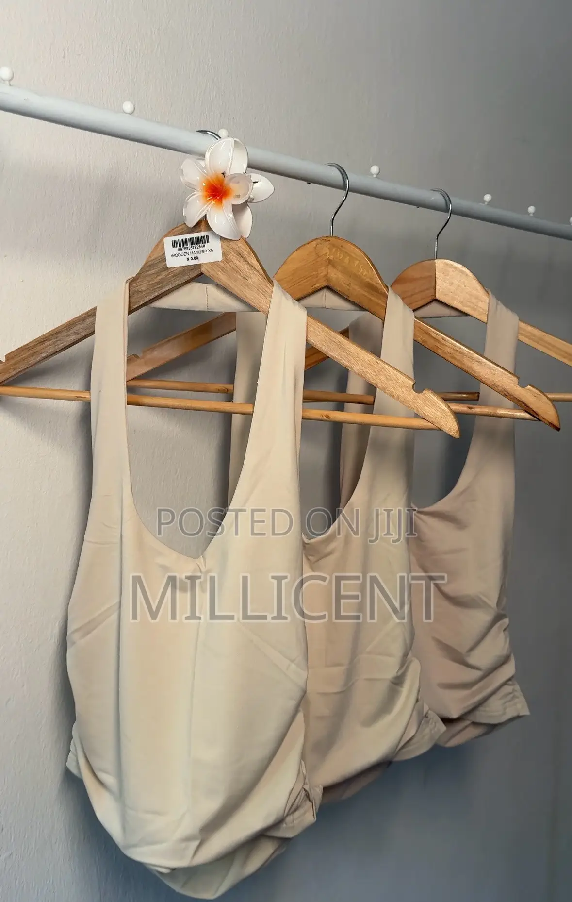 Halter Neck Basic Top