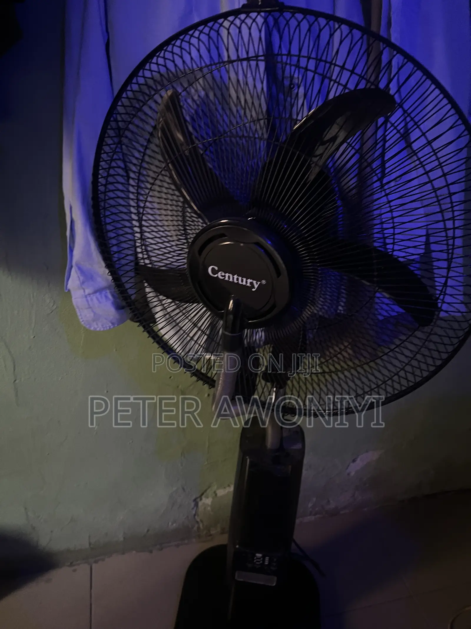 18inches Century Rechargeable Fan With Solar Panel
