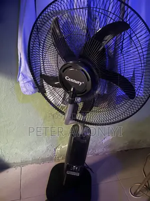 18inches Century Rechargeable Fan With Solar Panel