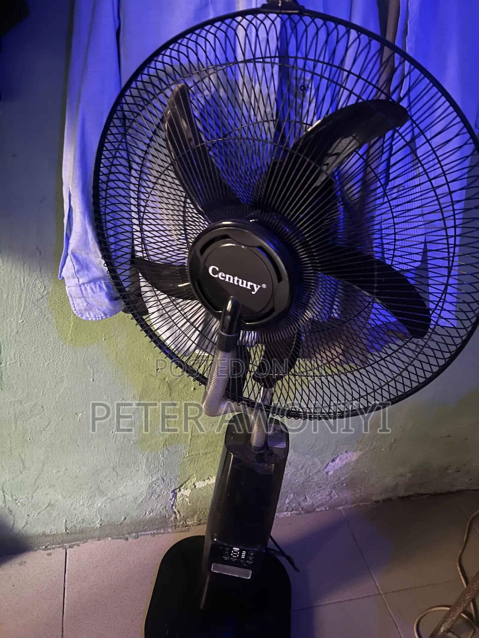 18inches Century Rechargeable Fan With Solar Panel