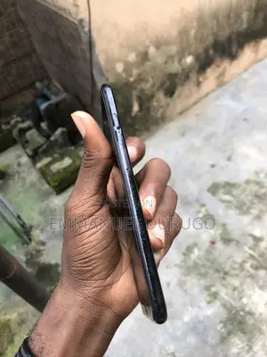Apple iPhone 7 Plus 32 GB Black