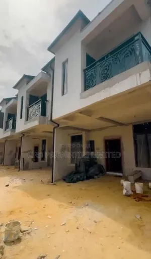 2bdrm Duplex in Greenoak Residence, VGC / Ajah for sale