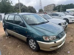 Toyota Picnic 2.0 FWD 2001 Green