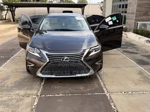 Lexus ES 250 2014 Brown