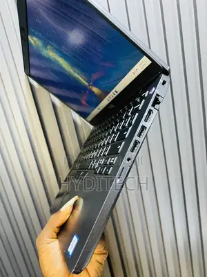 Laptop Dell Latitude 5400 8GB Intel Core i5 SSD 256GB